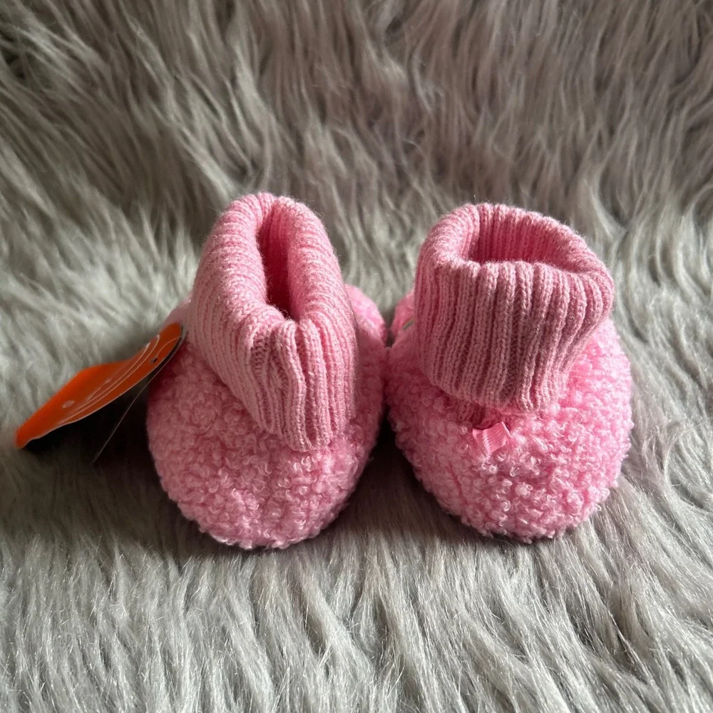 Wonder Nation Slippers Baby Girl's Size 5 Pink Fuzzy Rainbow Shoes 12/18 Months